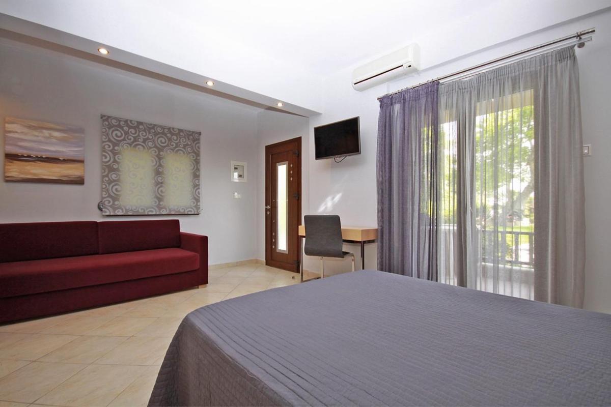 Stamos Apartments And Studios Vourvourou Exterior foto