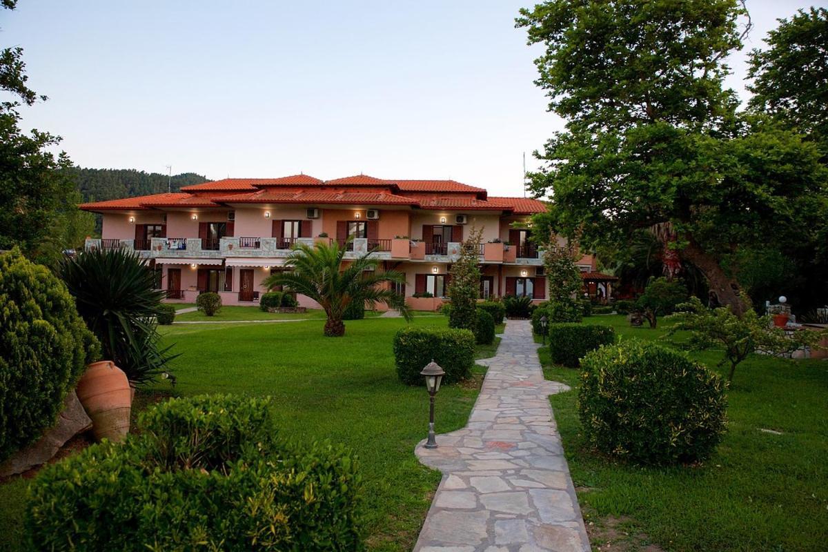 Stamos Apartments And Studios Vourvourou Exterior foto