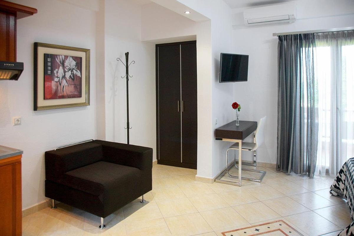 Stamos Apartments And Studios Vourvourou Habitación foto
